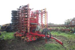 **UPDATED DESCRIPTION** Vaderstad Rapid A800S 8m System Disc trailed drill. Ha unknown due to