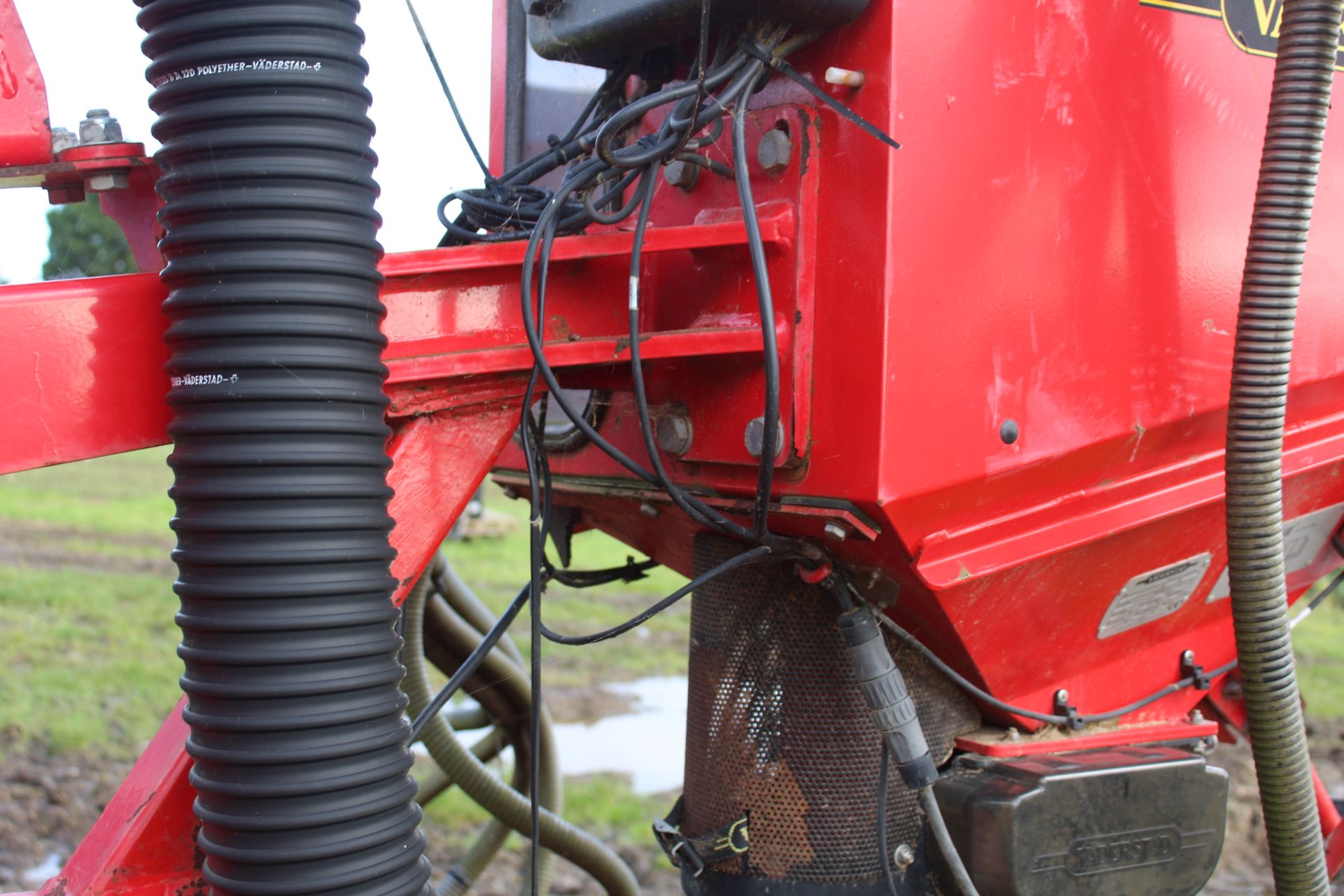 Vaderstad Biodrill 360 seeder. 2014. Currently set up as 15 outlet on bar, previously mounted to - Image 7 of 22