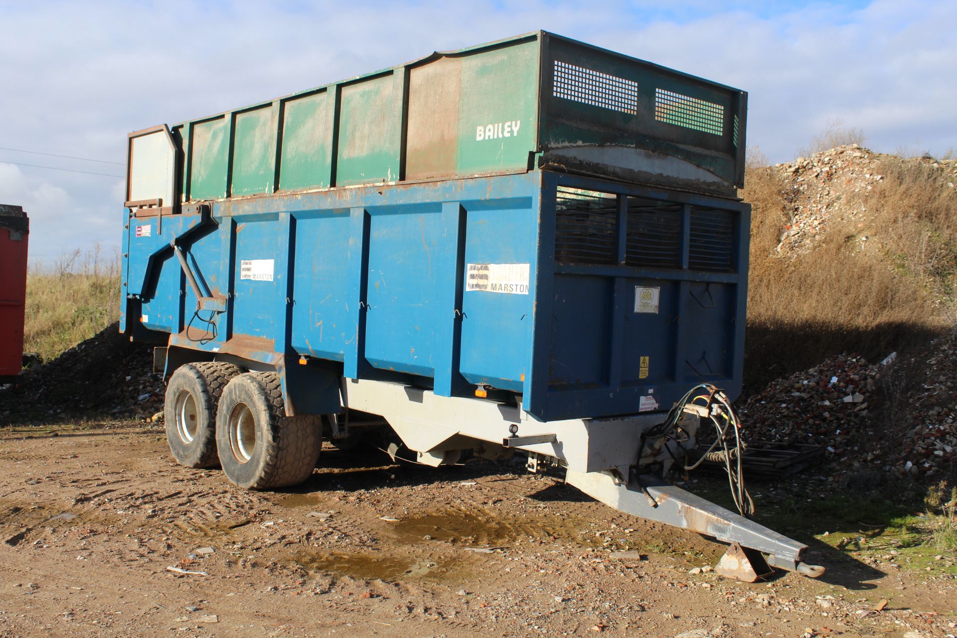 Marston 18T twin axle tipping trailer. 2005. With flotation wheels and tyres, air brakes,