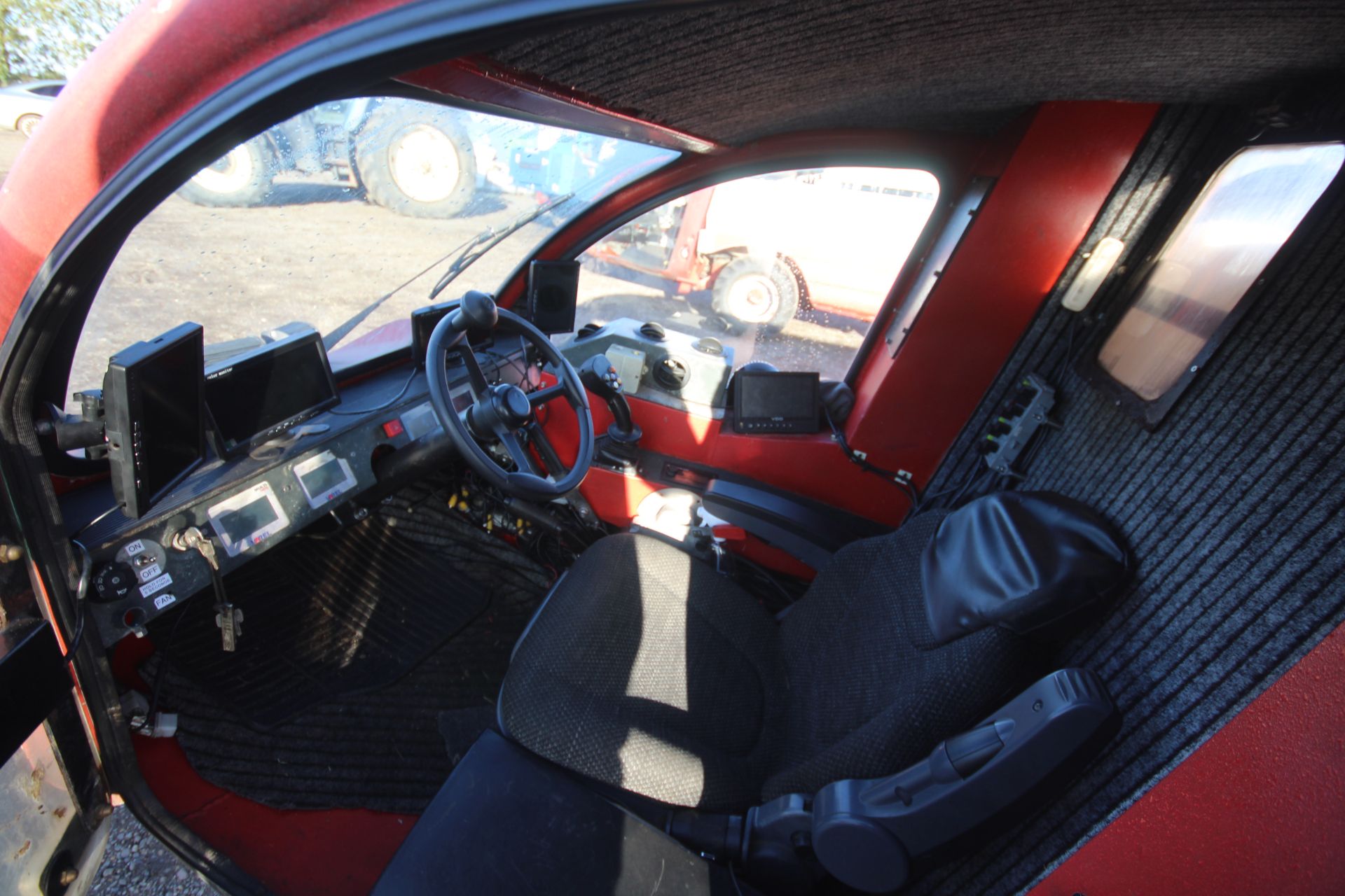 Tifone Cobra 2000 Interceptor 4WD 4WS self-propelled Line sprayer. 2013. Showing 1,161 hours. - Image 58 of 66