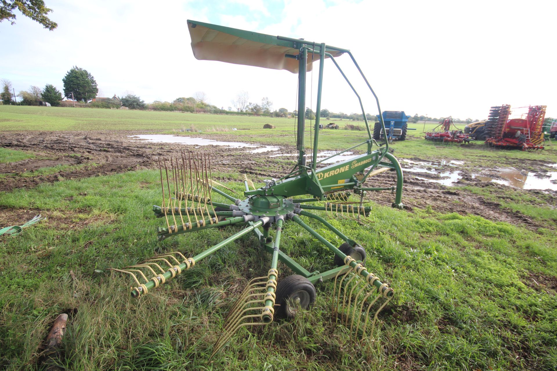 Krone Swadro 46 4.6m single rotor mounted rake. 2019. Owned from new. V - Image 2 of 26