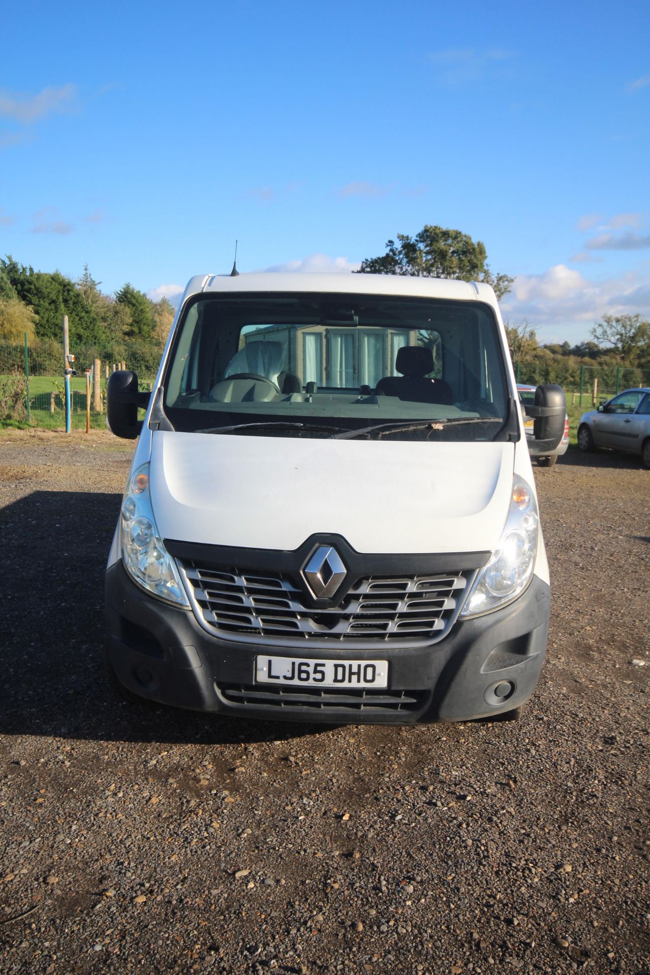 Renault Master 2.3L diesel 3.5T flatbed. Registration LJ65 DHO. Date of first registration 04/12/ - Image 8 of 42