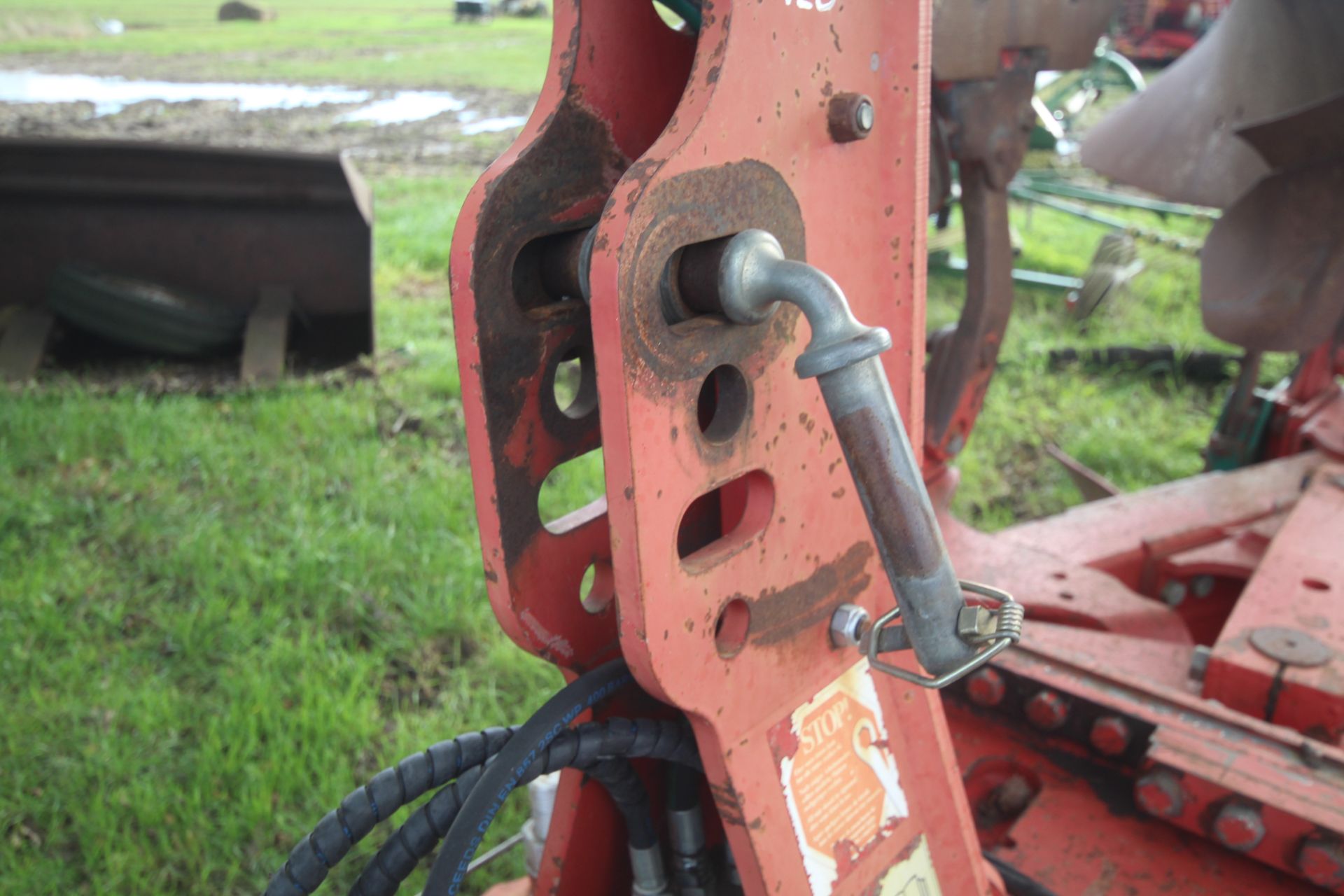 Kverneland LB85 5+1F reversible plough. 85/300/28/HD. With 300HP headstock, 28 bodies, tungsten - Image 6 of 31