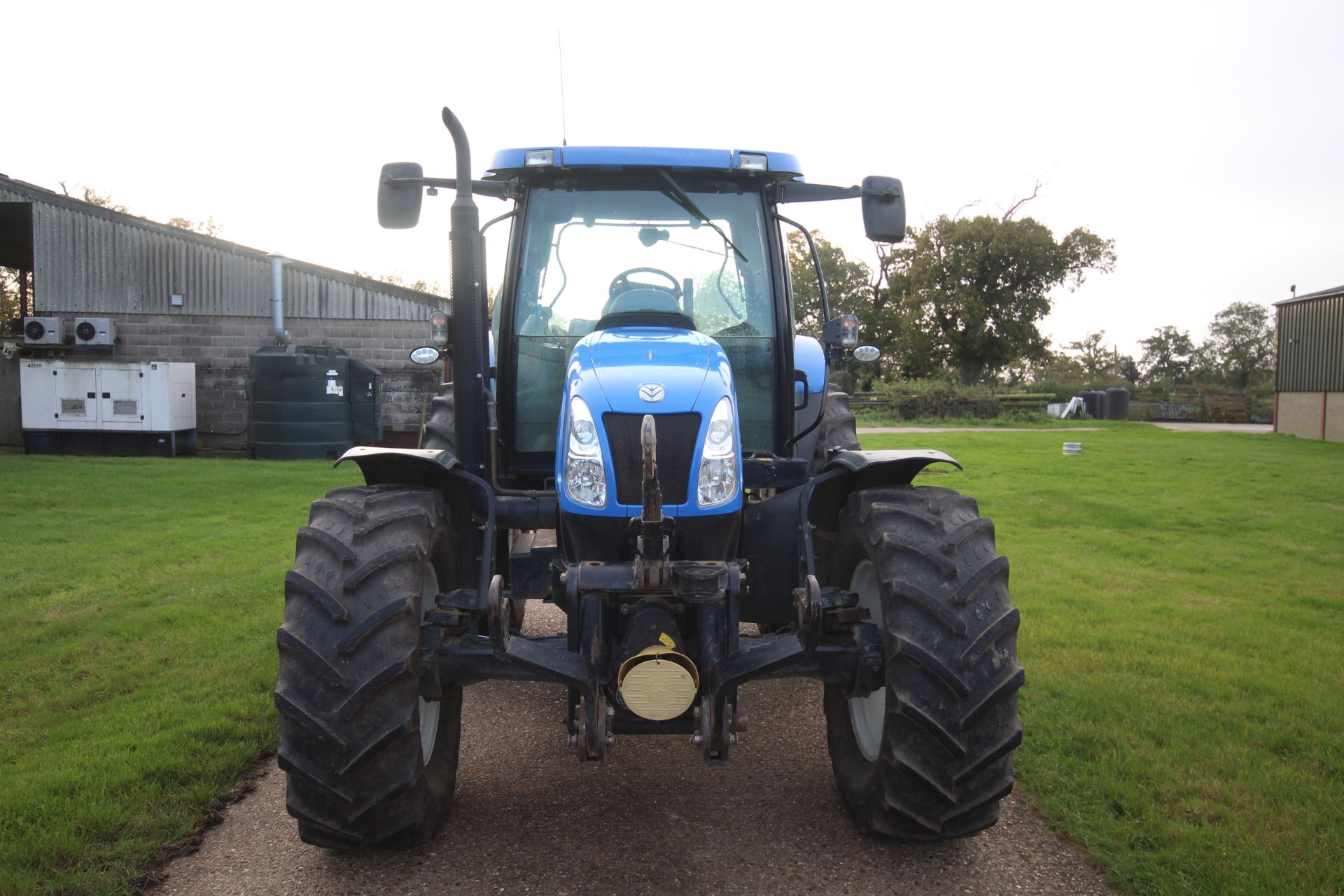 New Holland TS125A 4WD tractor. Registration AU04 ECC. Date of first registration 01/03/2004. 5, - Image 8 of 107