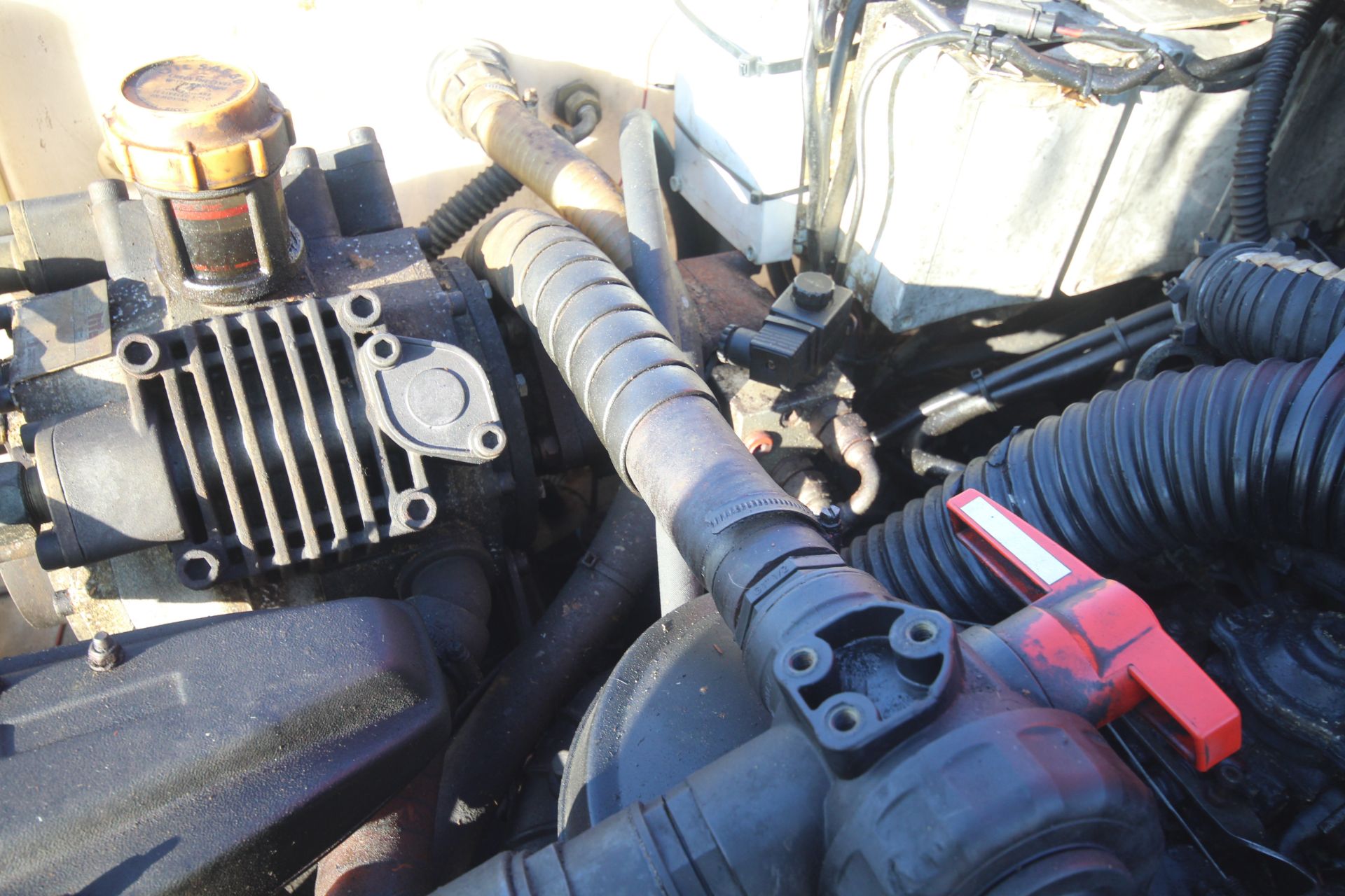 Tifone Cobra 2000 Interceptor 4WD 4WS self-propelled Line sprayer. 2013. Showing 1,161 hours. - Image 45 of 66