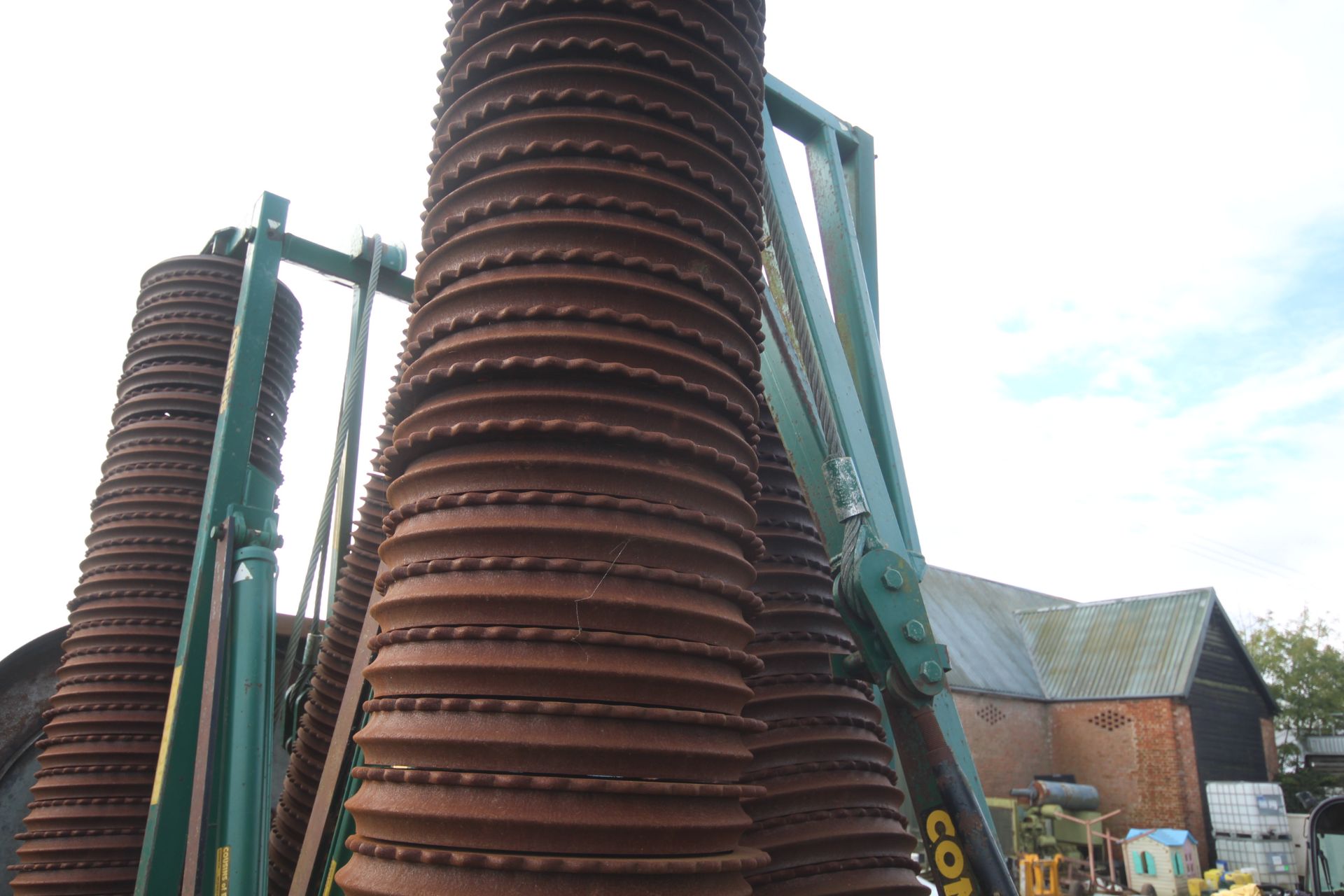 Cousins 12m vertical folding rolls. With breaker rings. 2005. Owned from new. V - Image 38 of 47