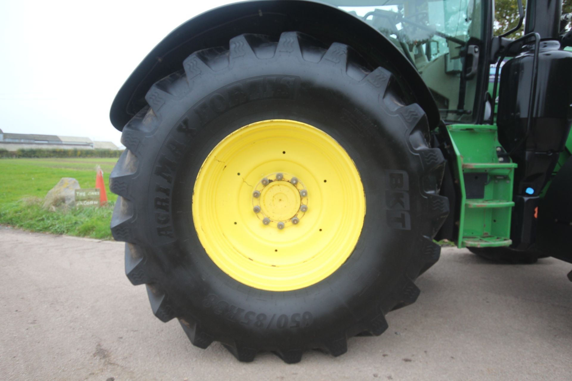 John Deere 6215R 4WD tractor. Registration CX18 WTV. Date of first registration 17/05/2018. Serial - Image 34 of 116