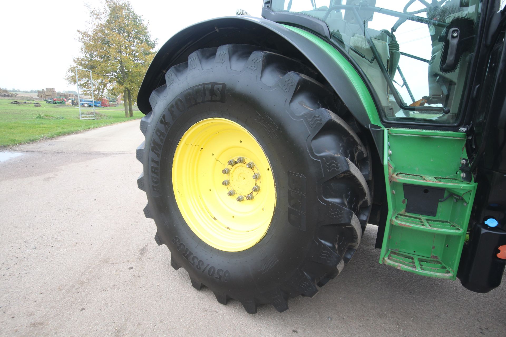 John Deere 6215R 4WD tractor. Registration CX18 WTV. Date of first registration 17/05/2018. Serial - Image 33 of 116