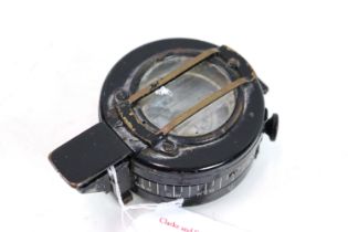 A 1940 dated MkIII marching compass by TG. Co. Ltd