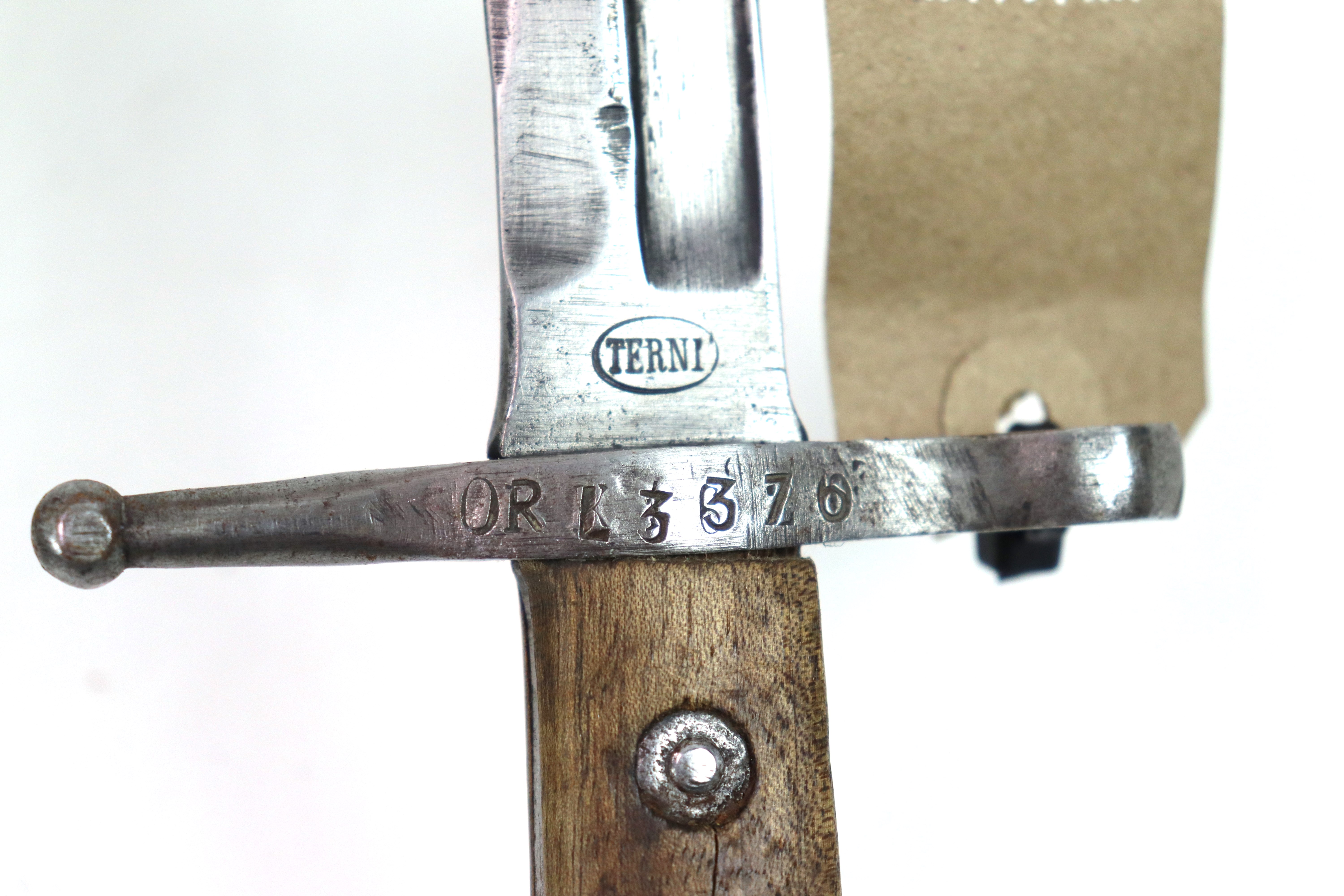 An Italian model 1891 bayonet with scabbard - Image 18 of 18