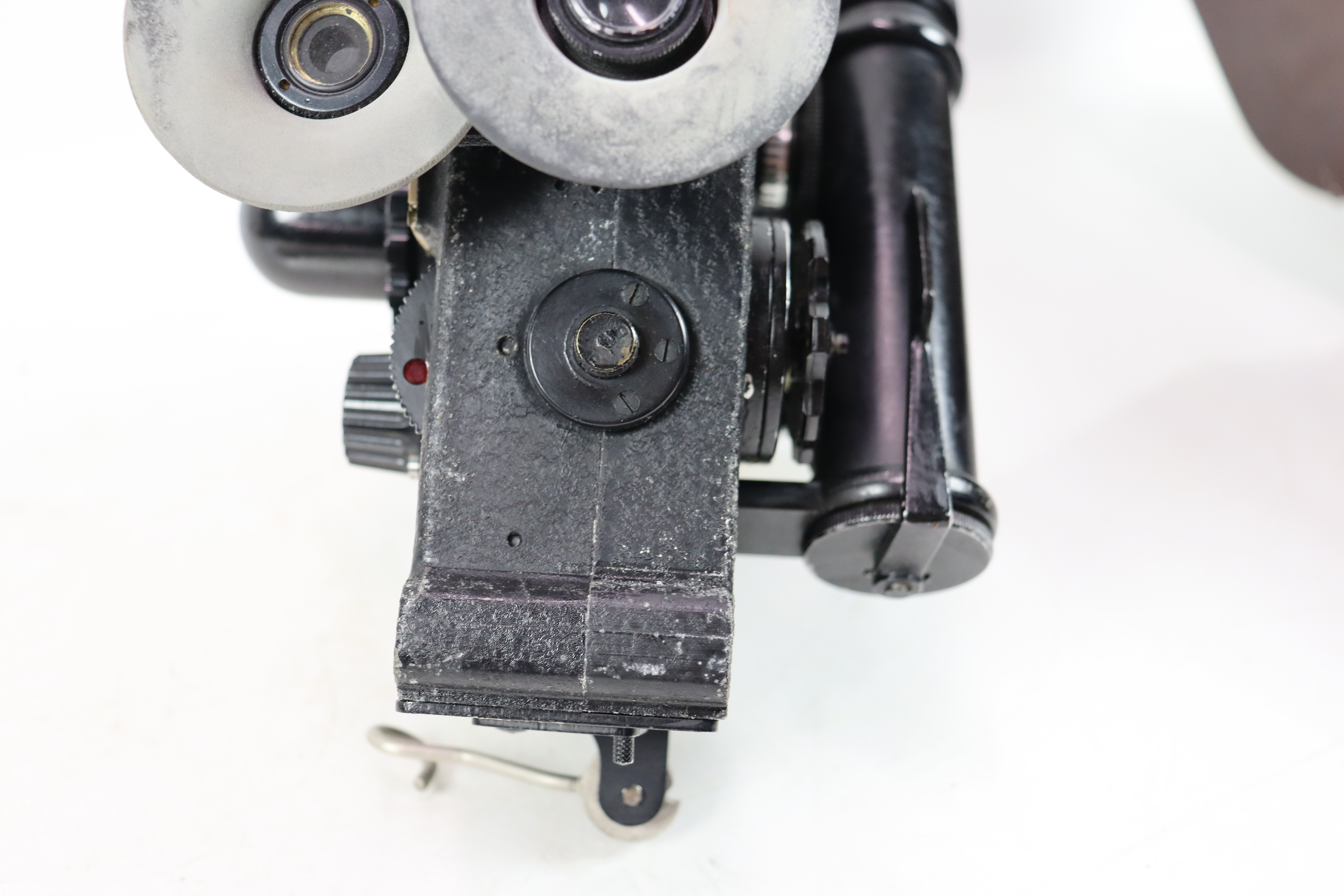 A WWII era cased Bubble Sextant MKIX serial no. 72 - Image 16 of 24