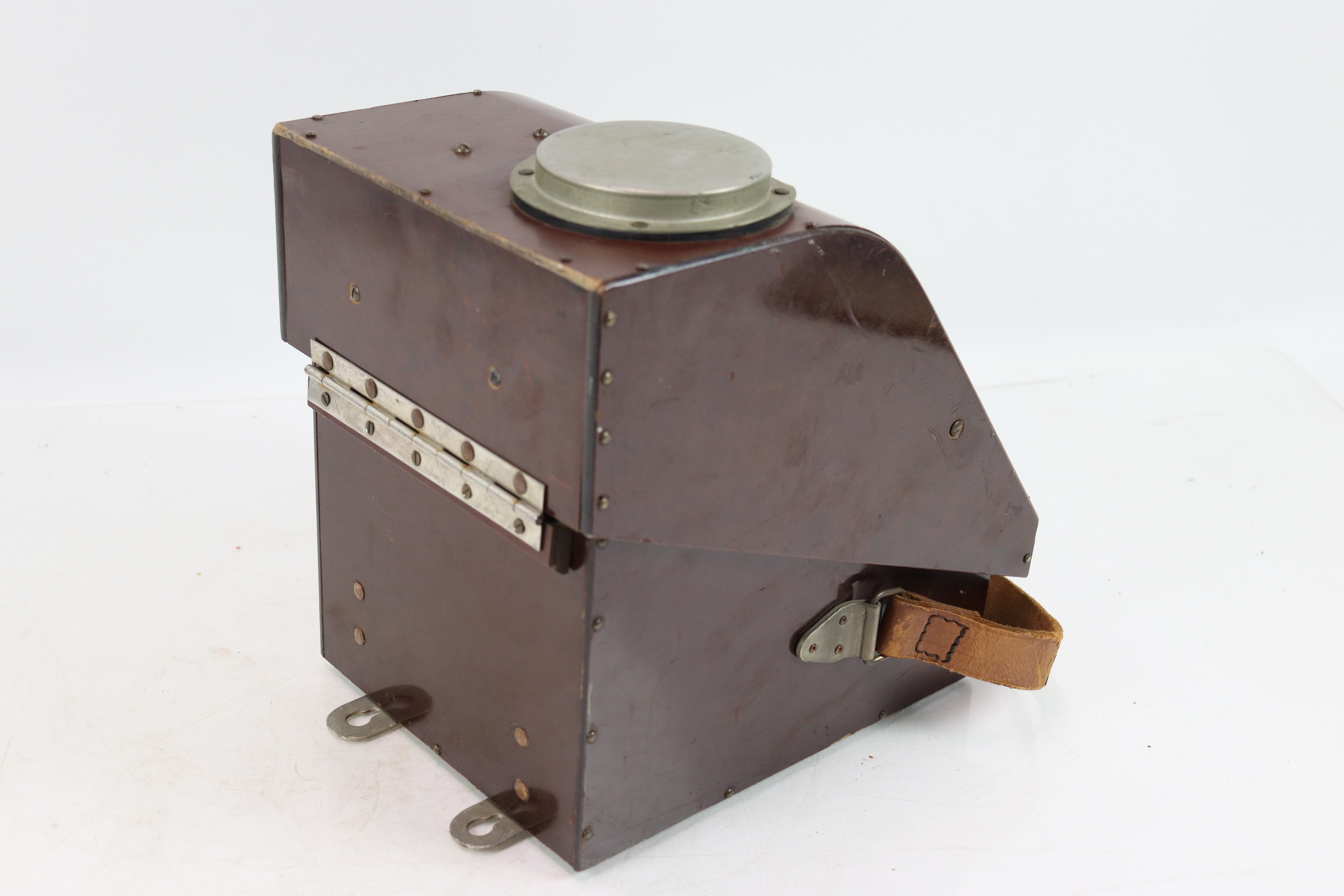 A WWII era cased Bubble Sextant MKIX serial no. 72 - Image 23 of 24