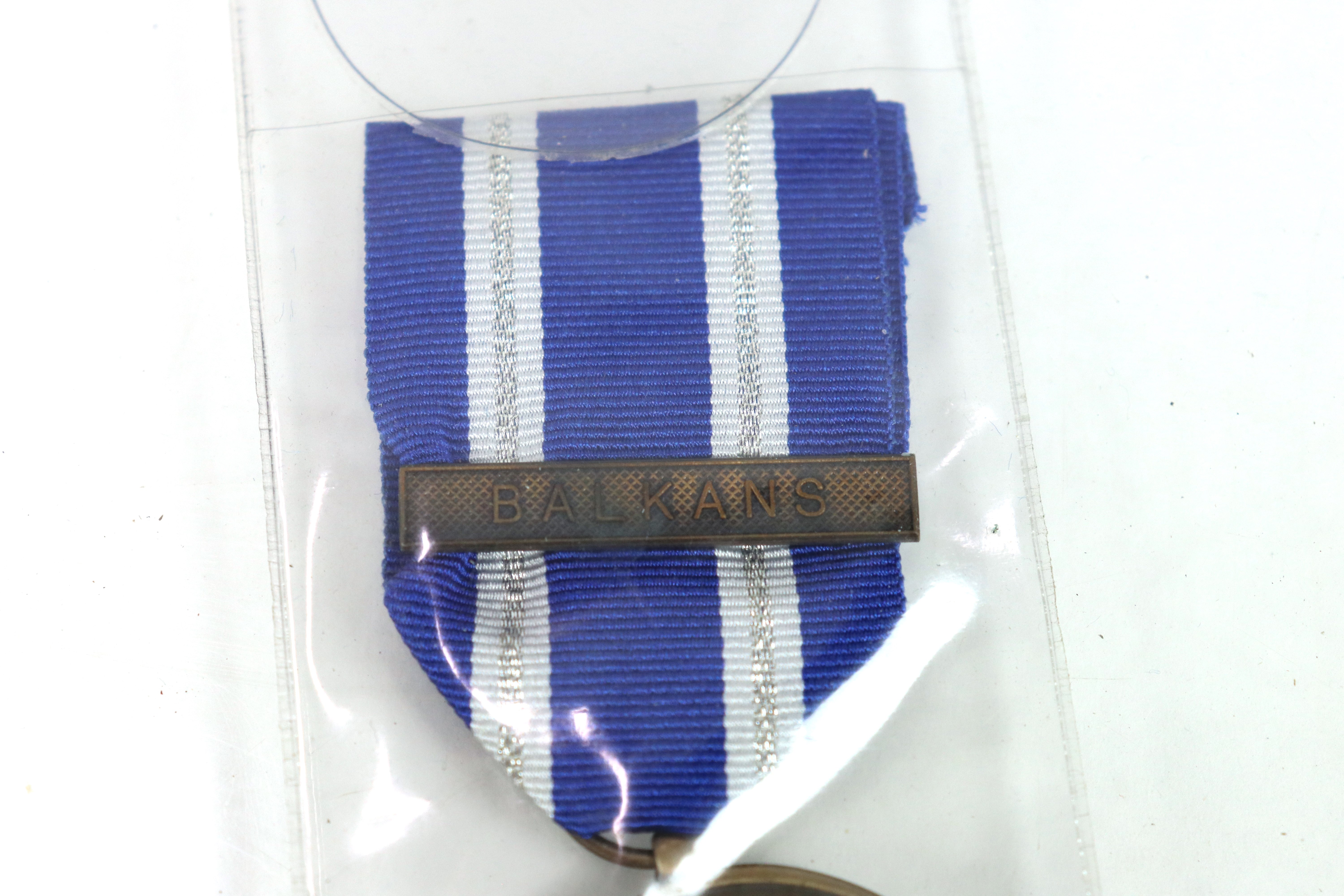 A Royal Marine beret with badge; a Royal Marine b - Image 9 of 11