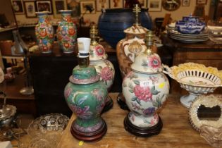 Four floral decorated table lamps