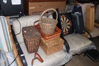 A quantity of basketware