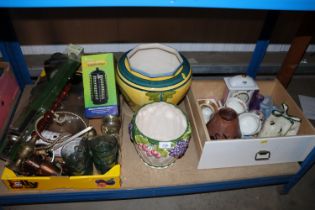 Two boxes containing various sundry items to inclu