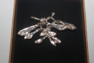 A silver spinning jenny brooch, approx. 12gms