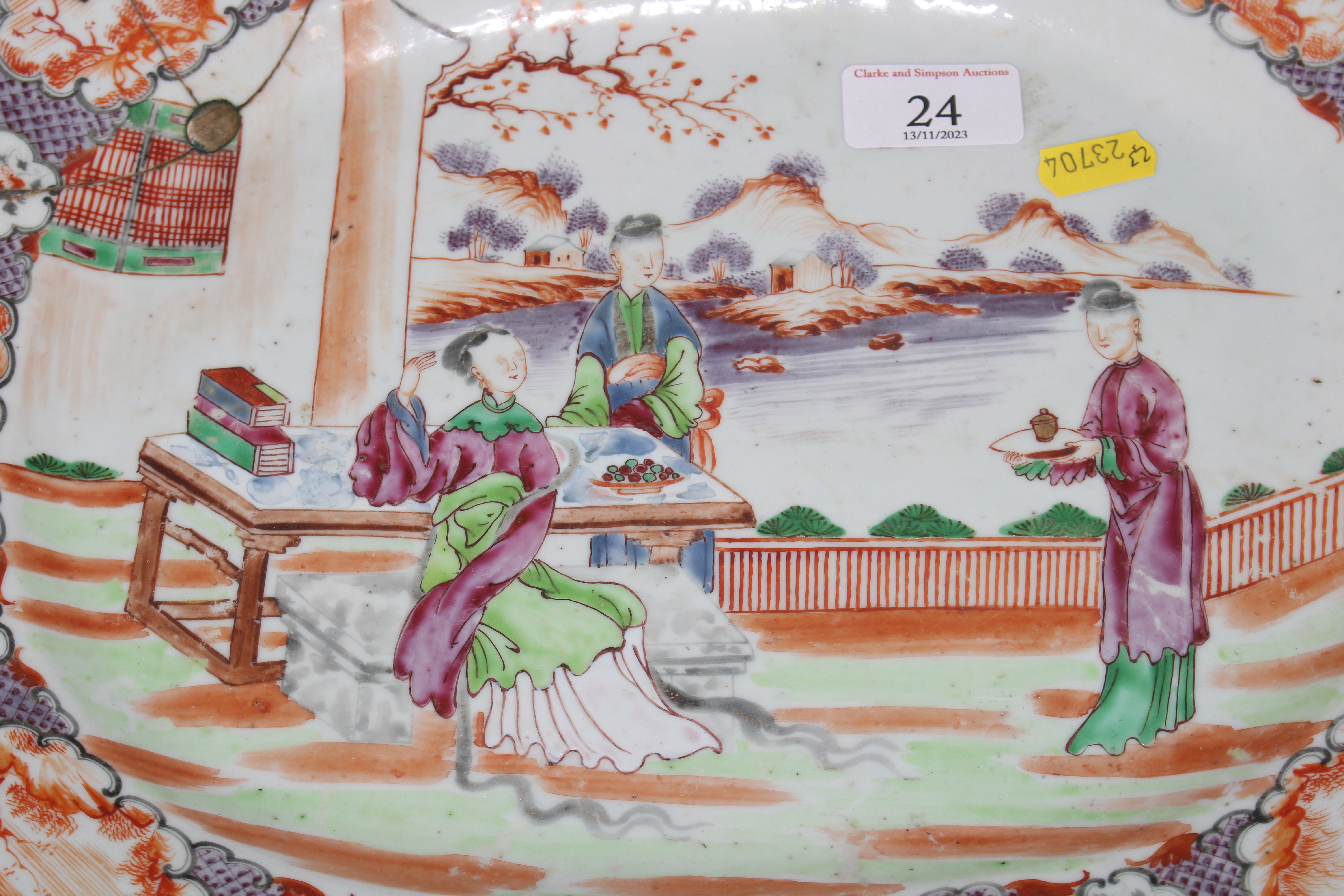 A 18th Century Chinese famille rose platter decora - Image 2 of 6