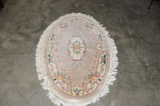 An approx. 5'5" x 3'3" Chinese patterned hearth ru