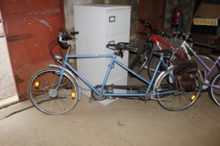 A Prophete tandem cycle