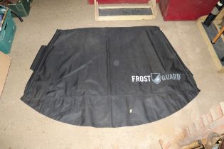 A car windscreen frost guard