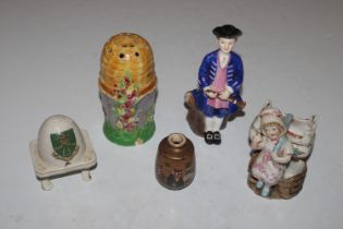 A box of china including Royal Winton "Beehive" su