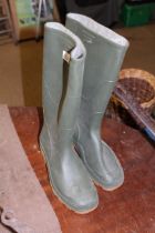 A pair of Wellington boots (Size 41 / 7)