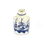 A 19th Century pearl ware cylindrical tea caddy, decorated in the Chinese manner, 10.5cm high