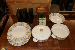 A quantity of Sienna Midwinter dinnerware; smoked