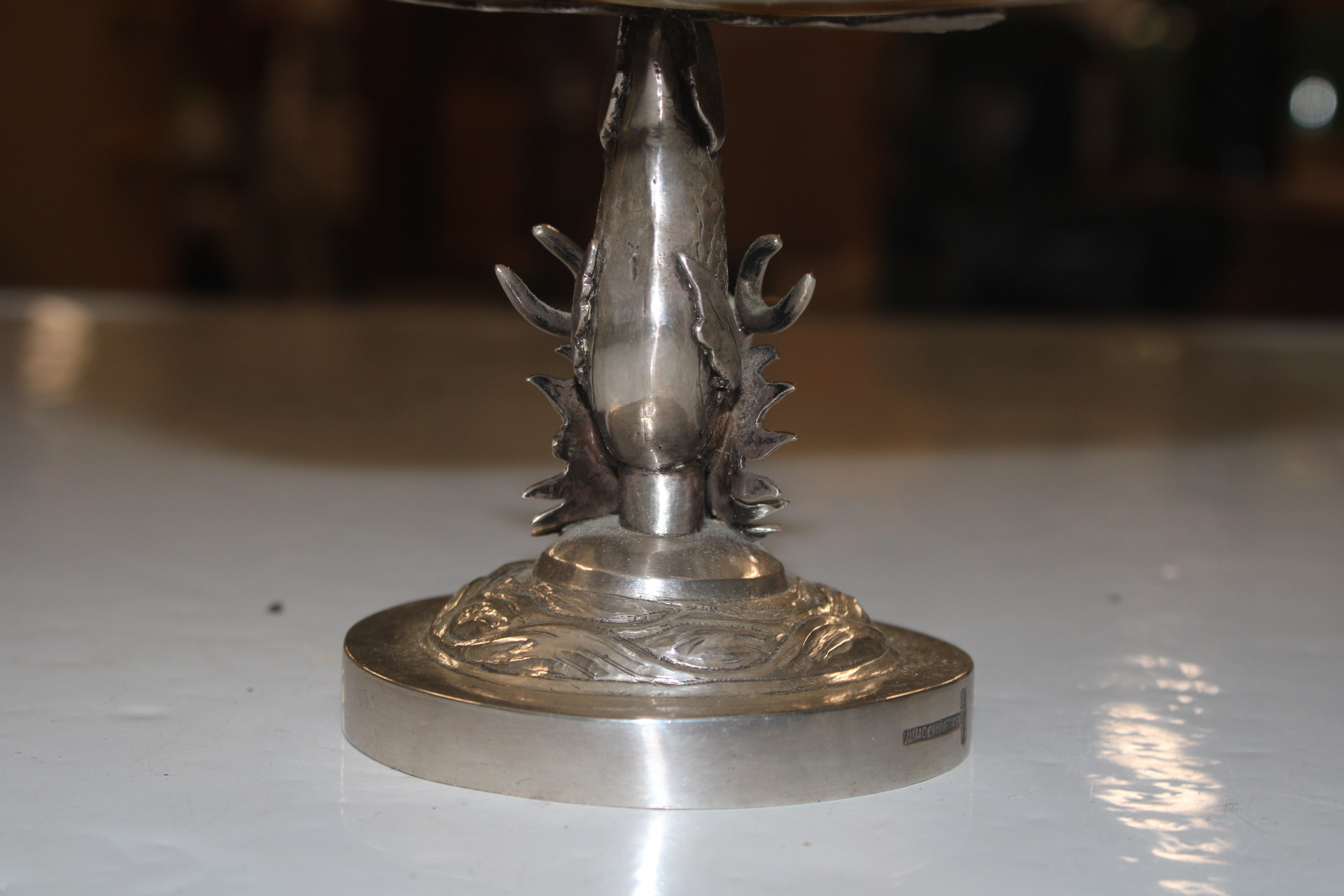 A Chinese white metal and mother of pearl pedestal - Image 5 of 9