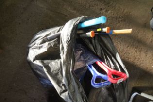 A small quantity of child's plastic gardening tool