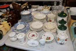 A collection of decorative china to include storag