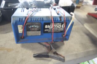 A Bradex Sigma 6 battery charger sold as seen