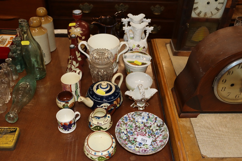 A quantity of various decorative china to include