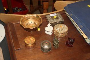 A small quantity of trinket boxes etc.