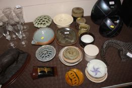 A collection of Studio pottery to include Geoffrey