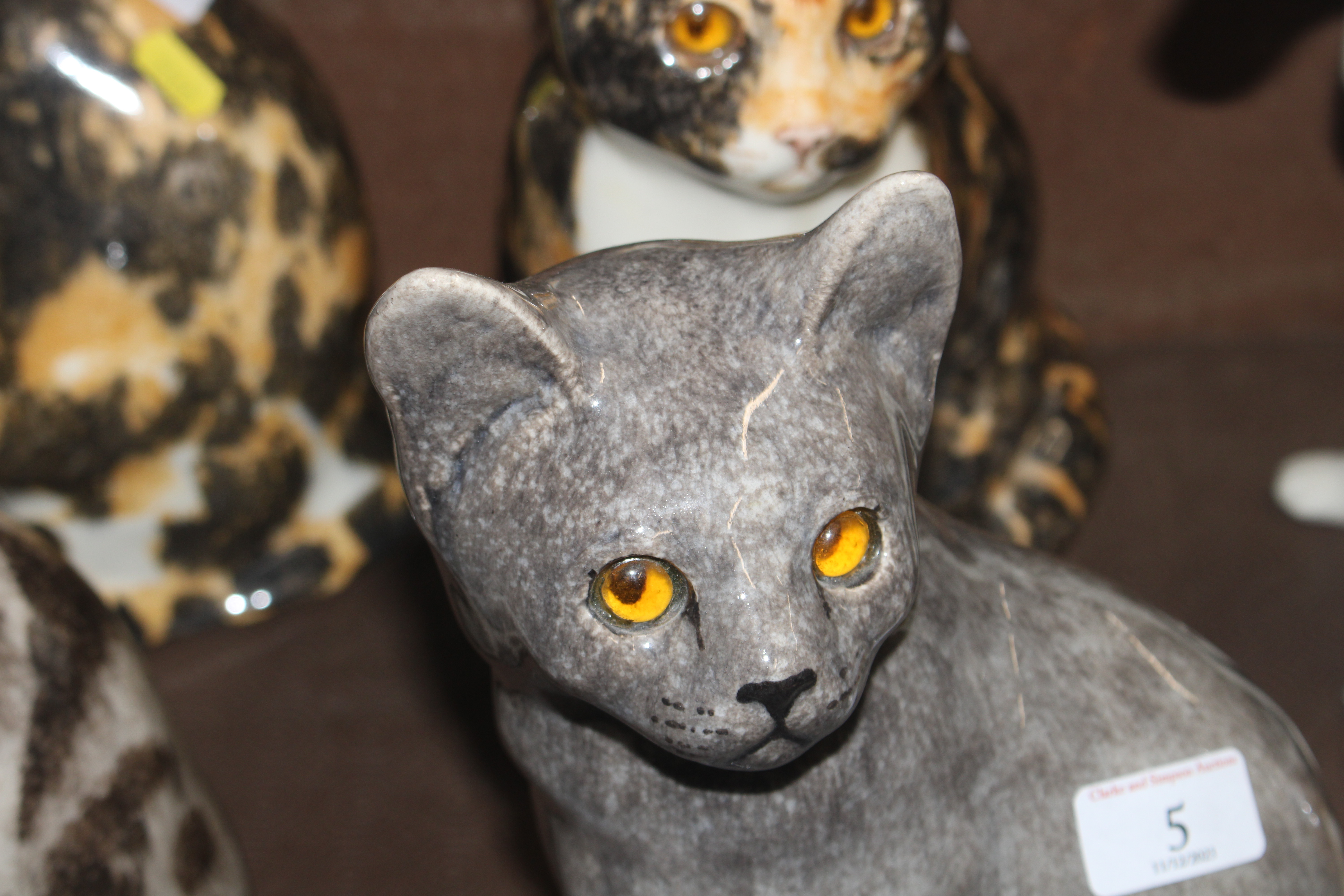 A Winstanley Pottery model of a cat with glass eye - Image 3 of 4