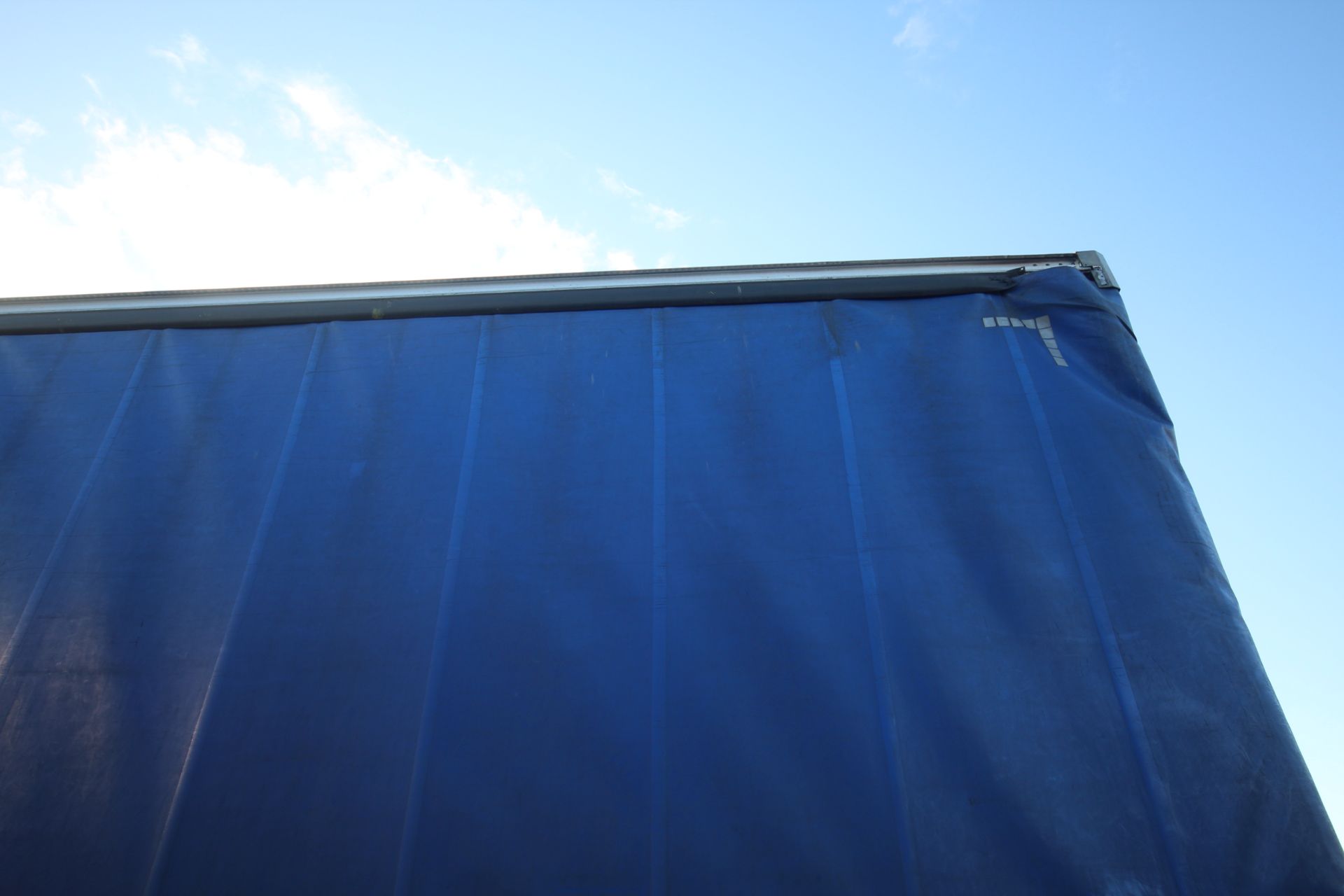 Montracon 39T 13.6m tri-axle curtain-side trailer. Registration C351371. 2013. MOT until 31/05/2024. - Image 42 of 87