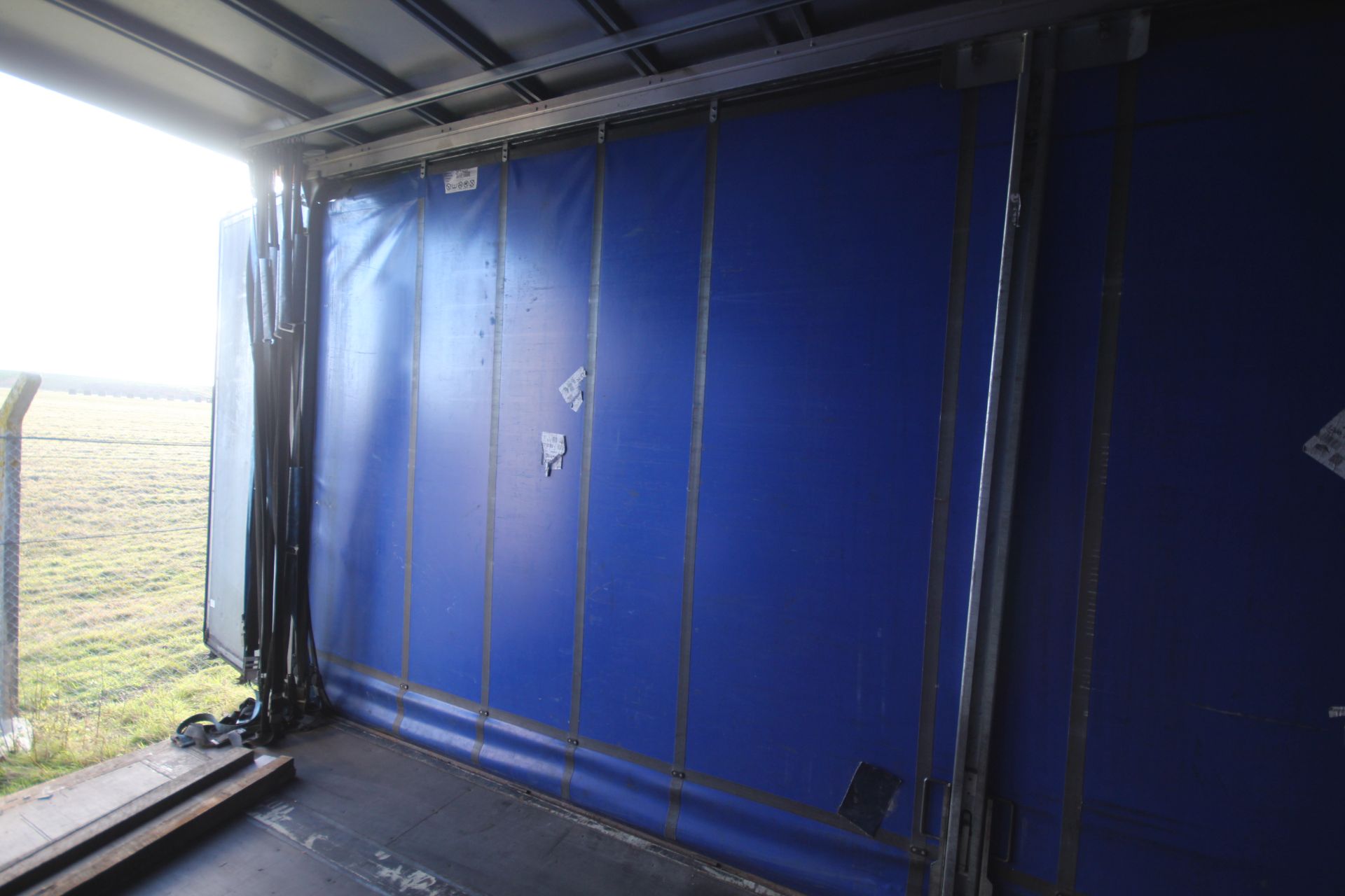 Montracon 39T 13.6m tri-axle curtain-side trailer. Registration C351371. 2013. MOT until 31/05/2024. - Image 57 of 87