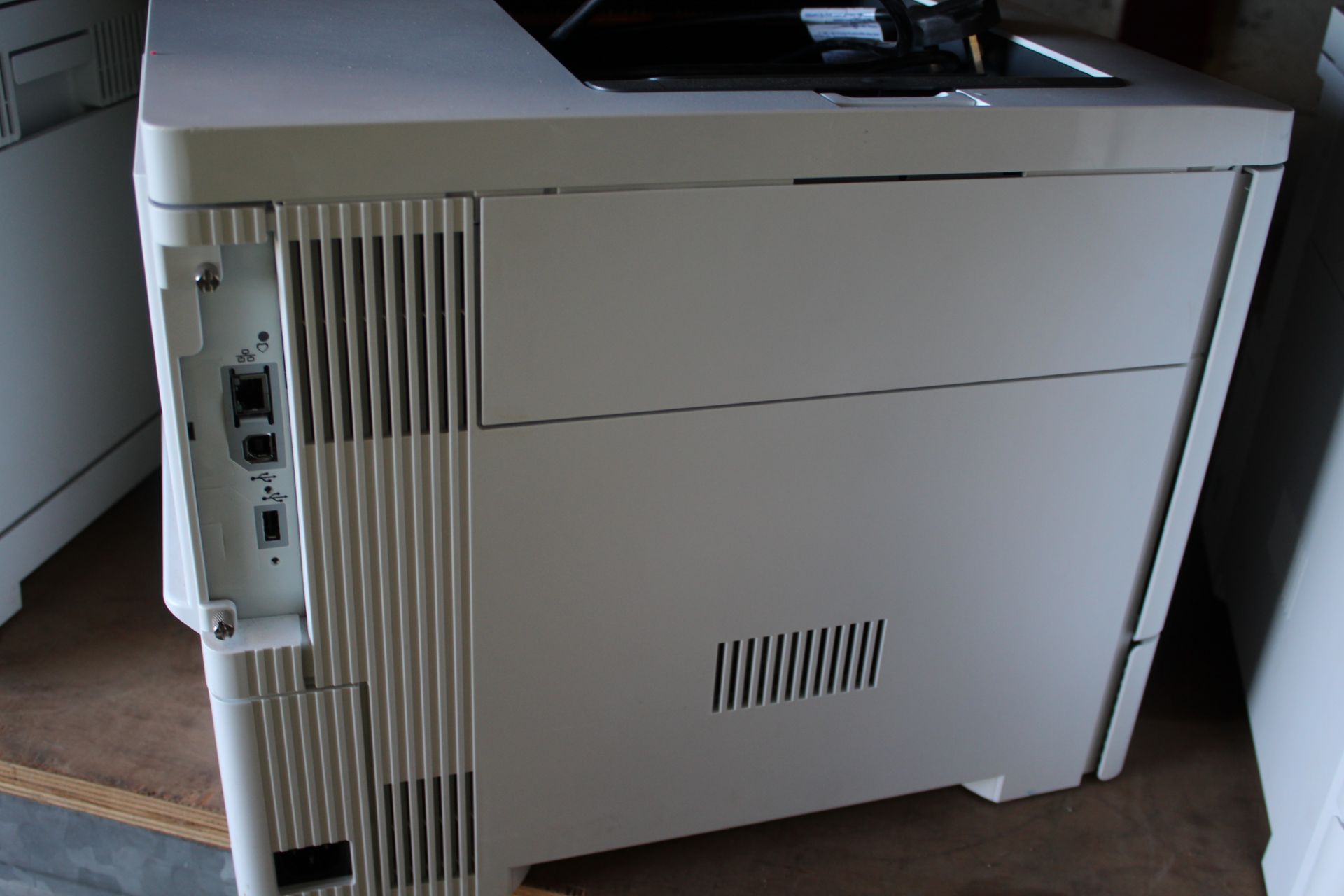 Hewlett Packard Colour Laser Jet Enterprise M553 printer (no cables). V CAMPSEA ASHE - Image 10 of 11