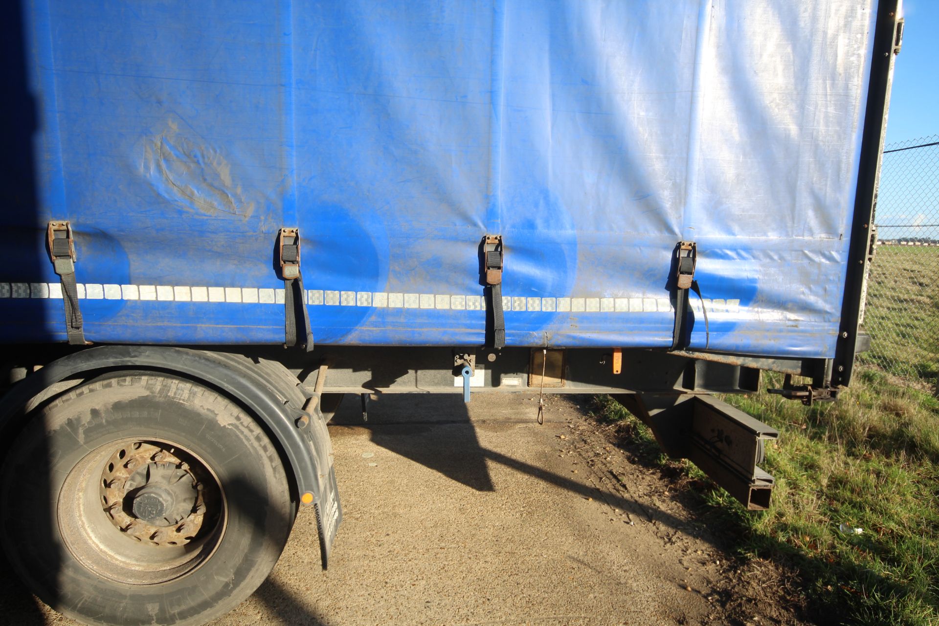 Montracon 39T 13.6m tri-axle curtain-side trailer. Registration C351369. 2013. MOT until 31/01/2024. - Image 19 of 87