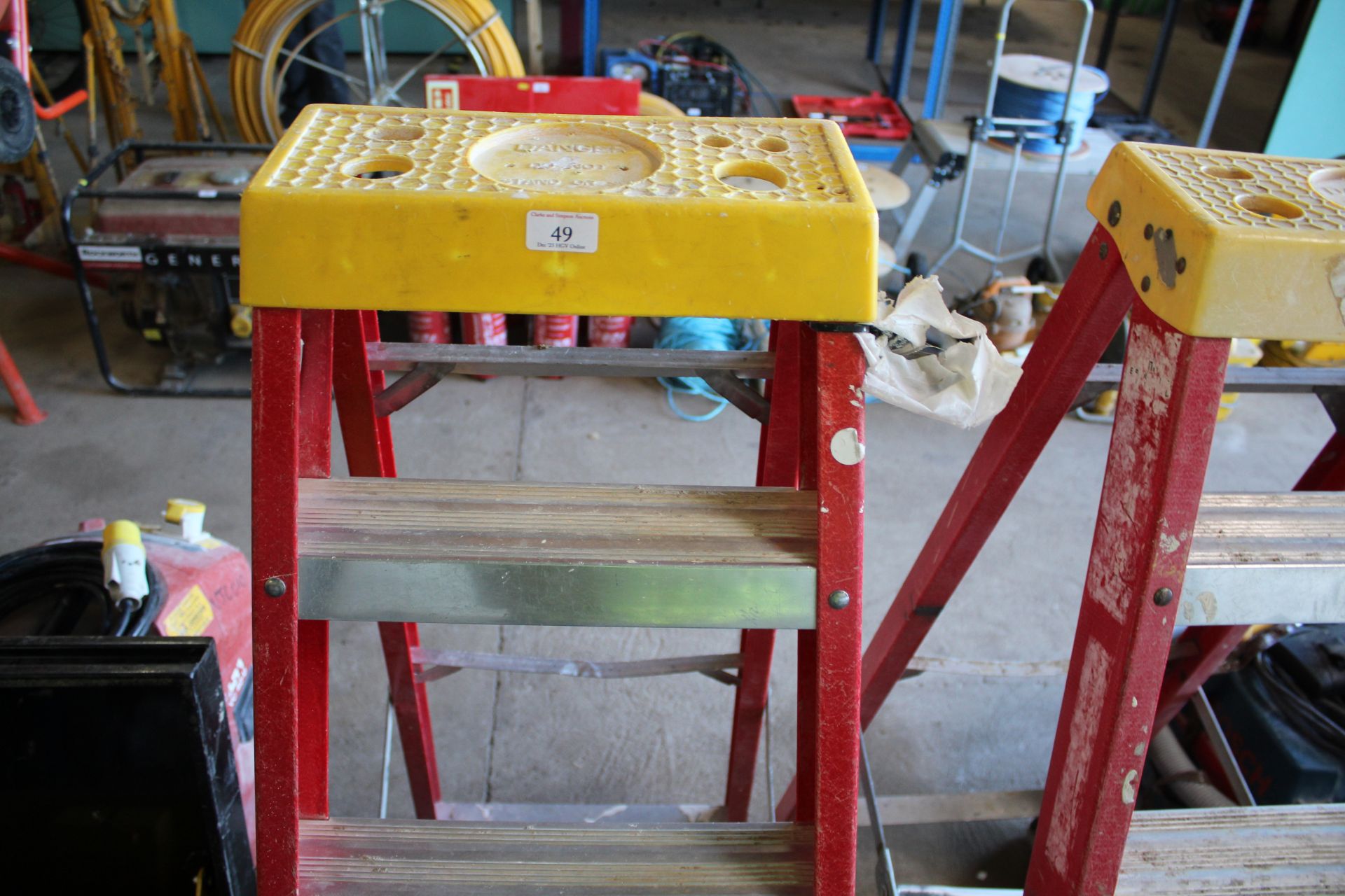 Fibreglass step ladder. V CAMPSEA ASHE - Image 2 of 5