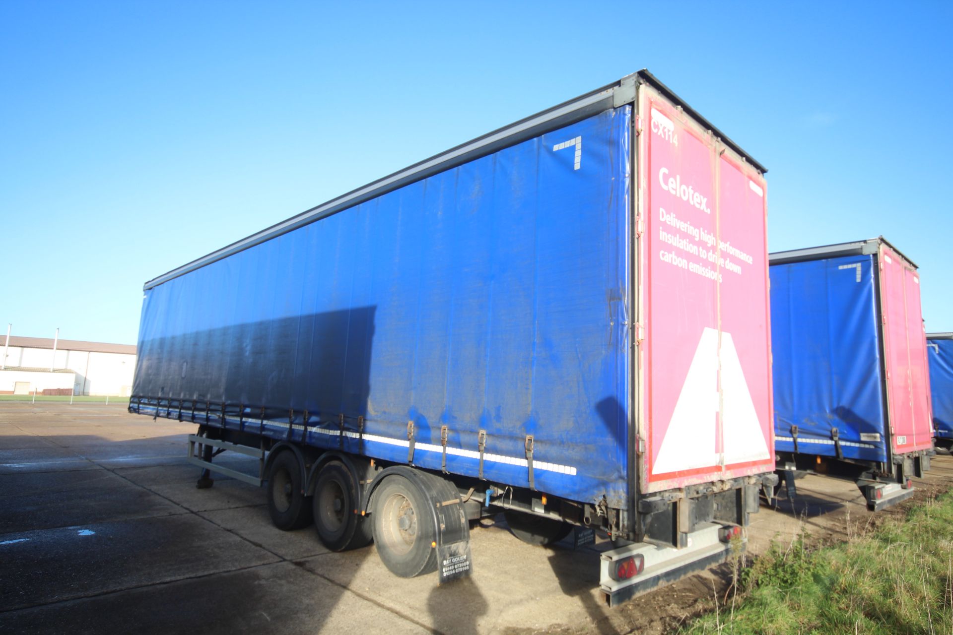 Montracon 39T 13.6m tri-axle curtain-side trailer. Registration C351371. 2013. MOT until 31/05/2024. - Image 2 of 87