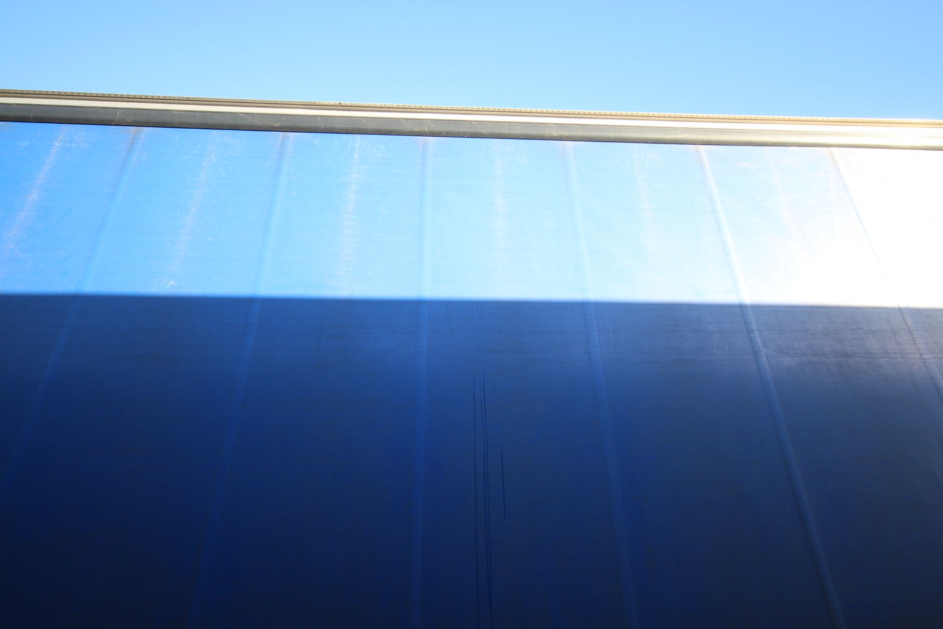 Montracon 39T 13.6m tri-axle curtain-side trailer. Registration C351369. 2013. MOT until 31/01/2024. - Image 17 of 87