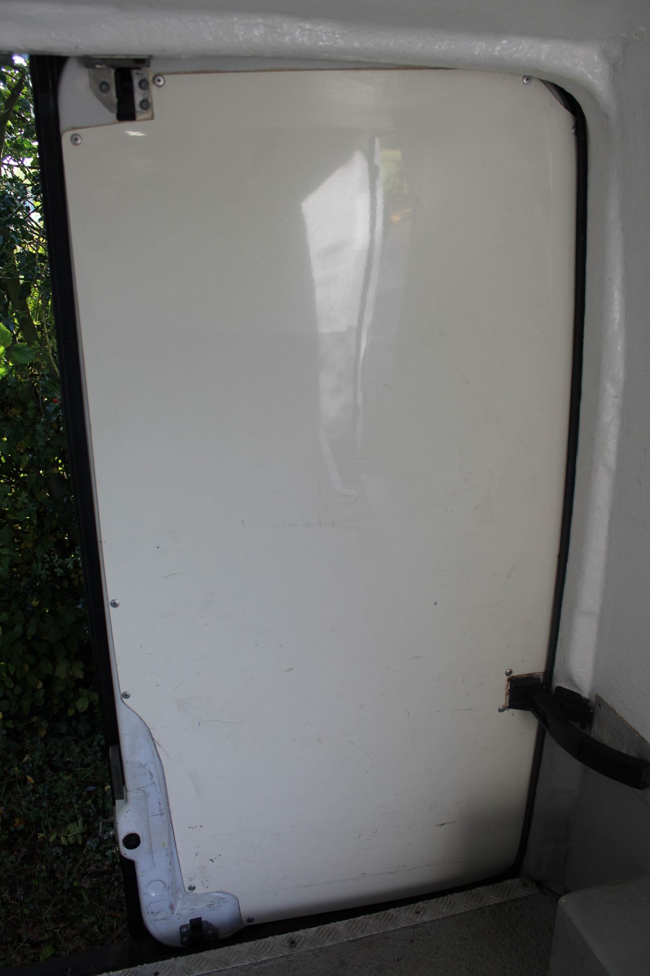 VW Crafter CR 30 TDI 109 SWB chiller van. Registration SG62 FPU. Date of first registration 29/09/ - Image 44 of 48