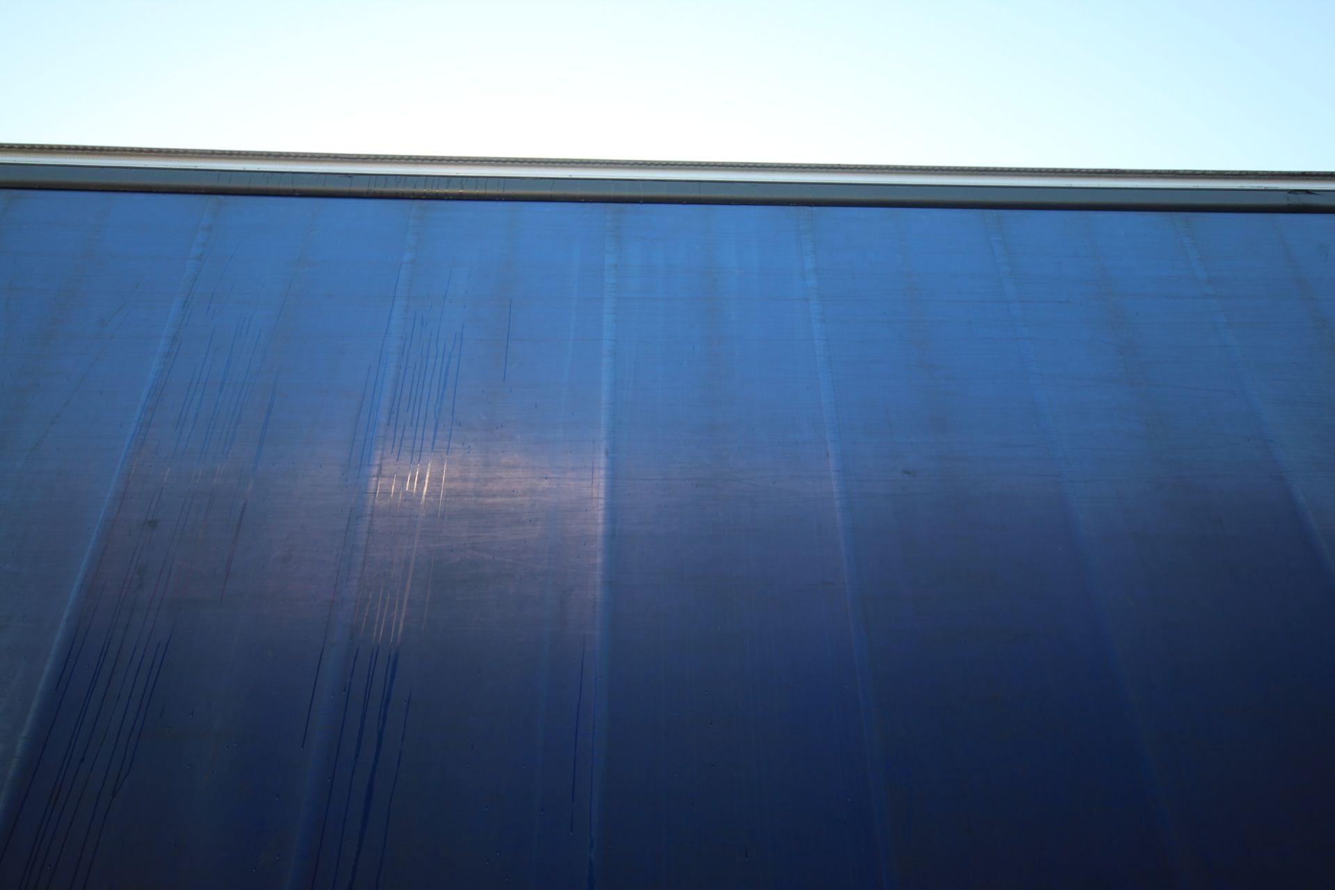 Montracon 39T 13.6m tri-axle curtain-side trailer. Registration C351364. 2013. MOT until 31/01/2024. - Image 40 of 88