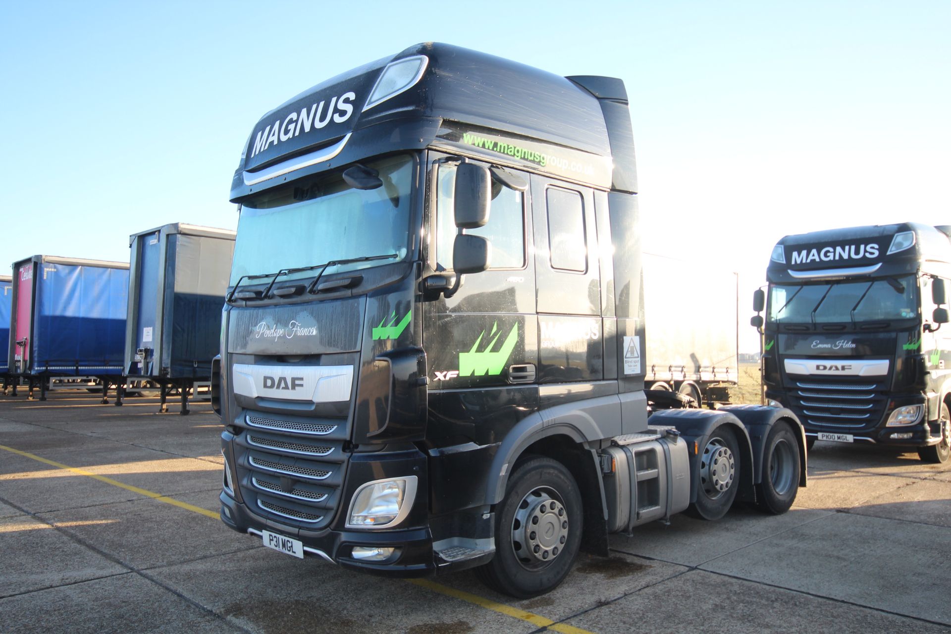 DAF XF 480 FTG 6X2 Euro 6D auto mid-lift and steer 44T unit. Registration P31 MGL. Date of first