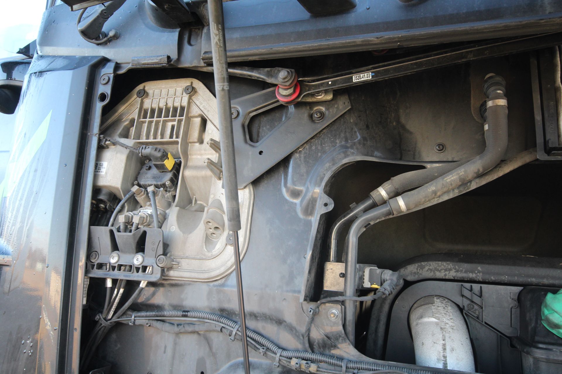 DAF XF 480 FTG 6X2 Euro 6D auto mid-lift and steer 44T unit. Registration P31 MGL. Date of first - Image 114 of 122