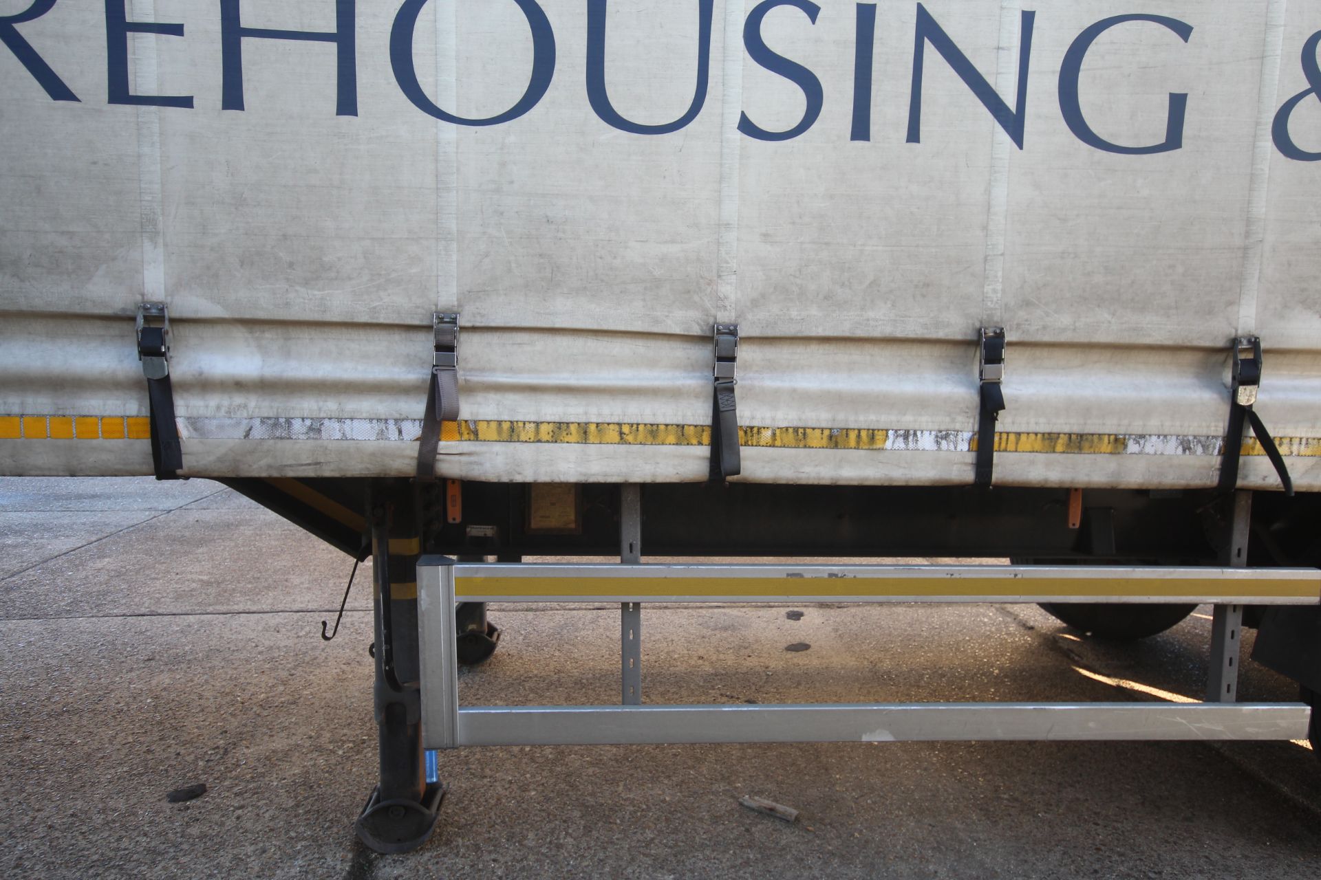 Montracon 33T 10.6m twin axle urban curtain-side trailer. Registration C353989. 2014. MOT unit 31/ - Image 16 of 89