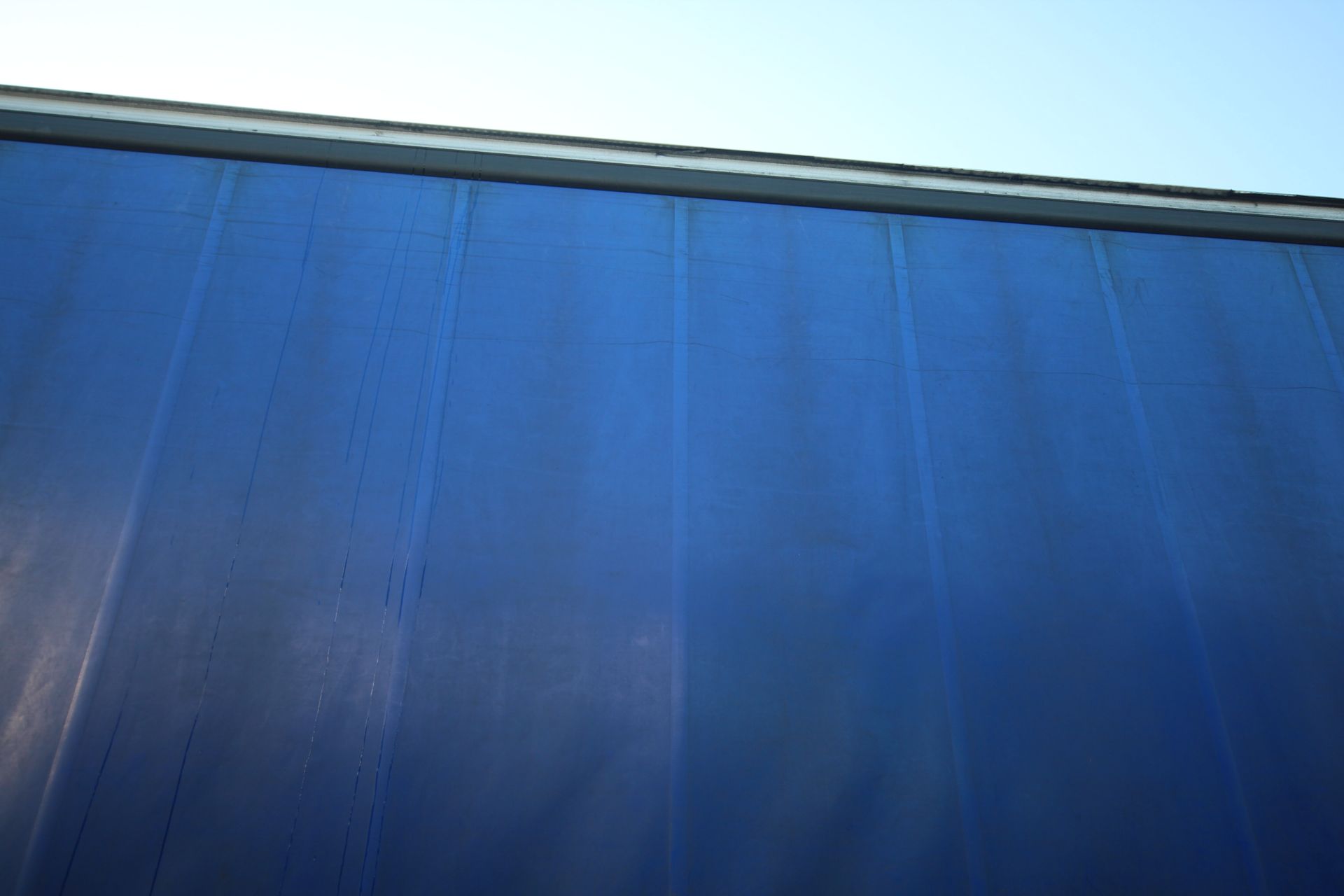 Montracon 39T 13.6m tri-axle curtain-side trailer. Registration C351369. 2013. MOT until 31/01/2024. - Image 39 of 87